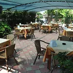 Yavuzhan Hotel Side