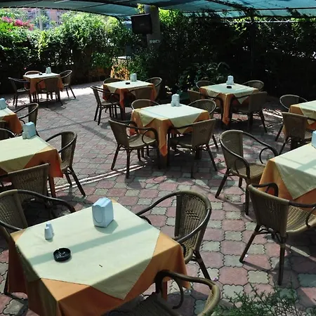 Yavuzhan Otel 2*