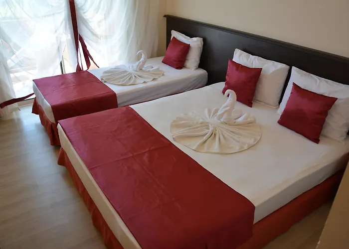 亚乌兹翰酒店 2*