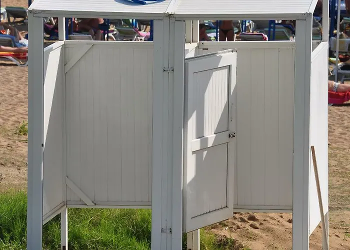 亚乌兹翰酒店 酒店 2*