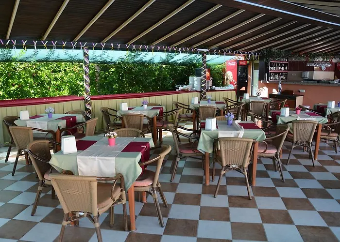 فندق يافوزان